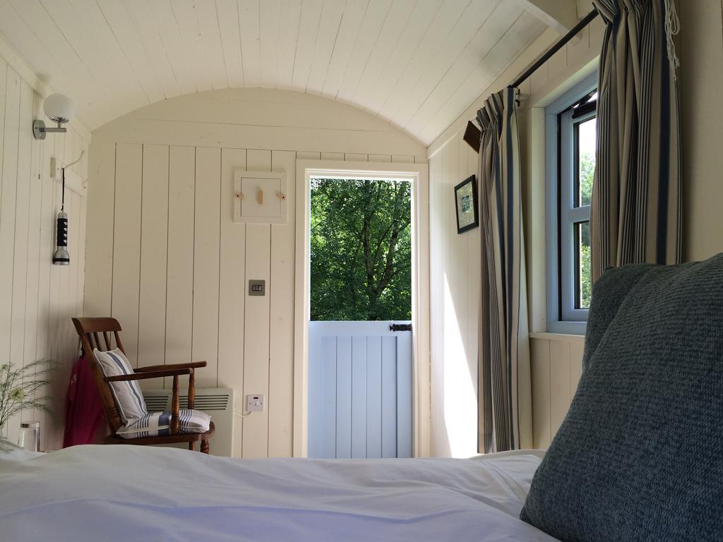 Blackstairs Shepherds Huts Killedmond Εξωτερικό φωτογραφία